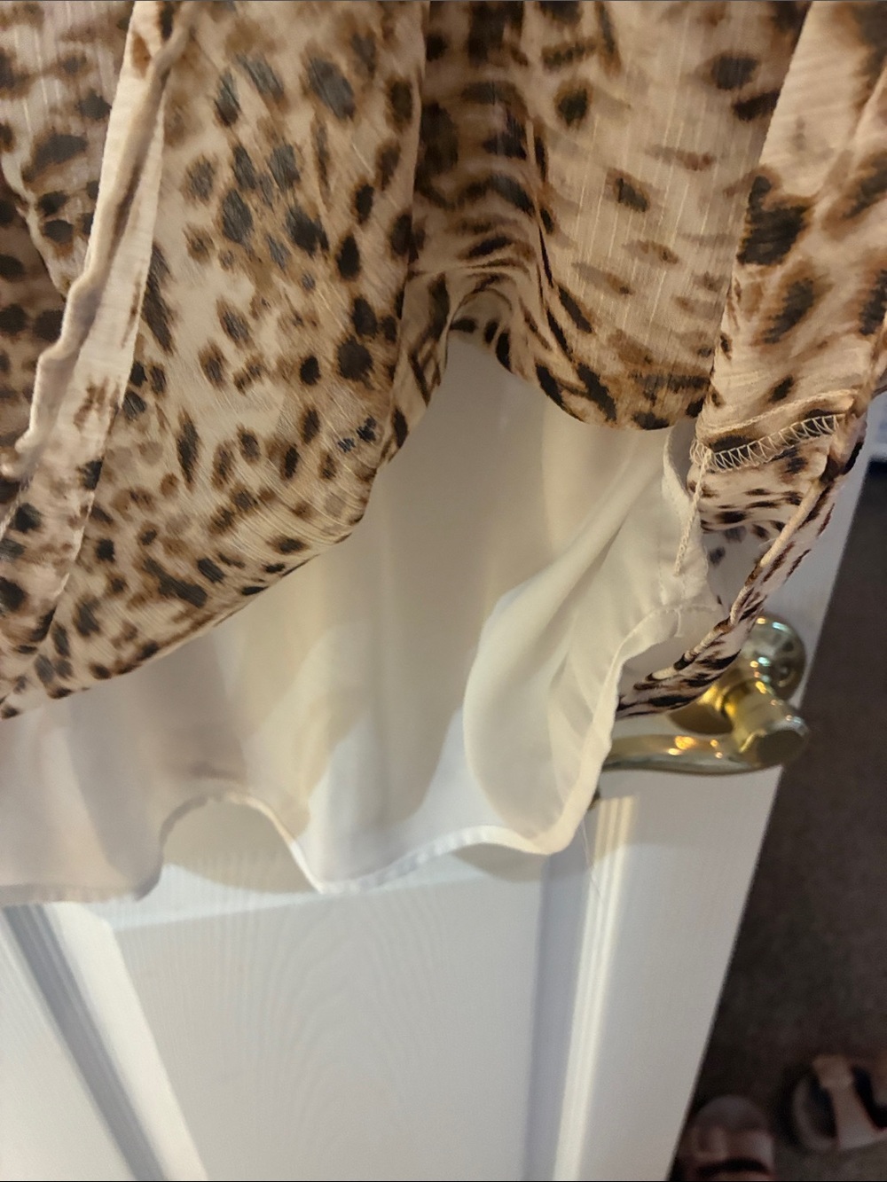 LOFT Leopard Print Fully Lined Gold Button Blouse in Brown and Cream SZ S - Picture 4 of 6